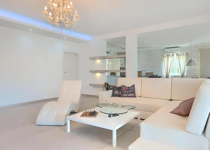 Barbara Vikendica Porec